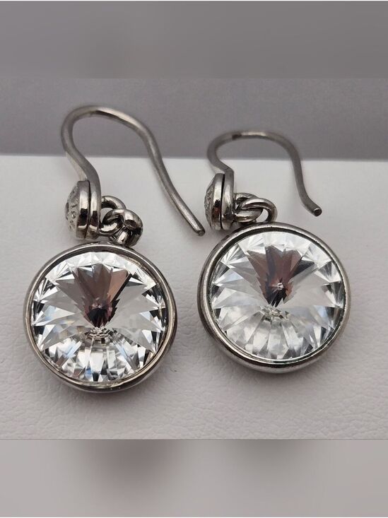 henri bendel Jewelry - Henri Bendel Crystal Drop Earrings Swarovski Bridal Style Bezel Silver Tone 1”
